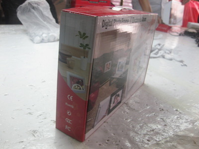 工厂供应7寸数码相框广告机，多功能定制服务