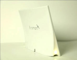 坚持探索硬件之路 宝宝树智能相框真机图赏